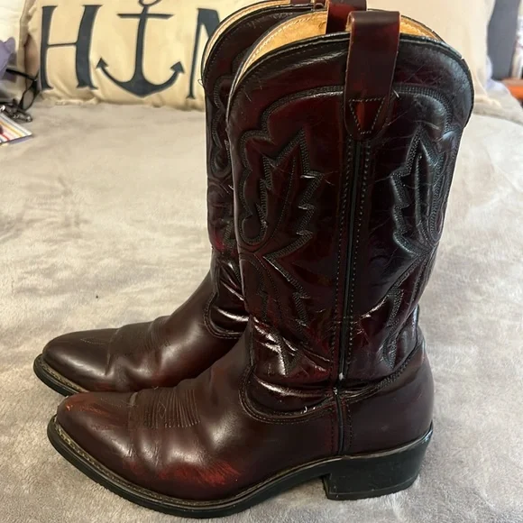 Dan Post | Shoes | Dan Post Mens 8 D Burgundy Leather Cowboy  display picture 2